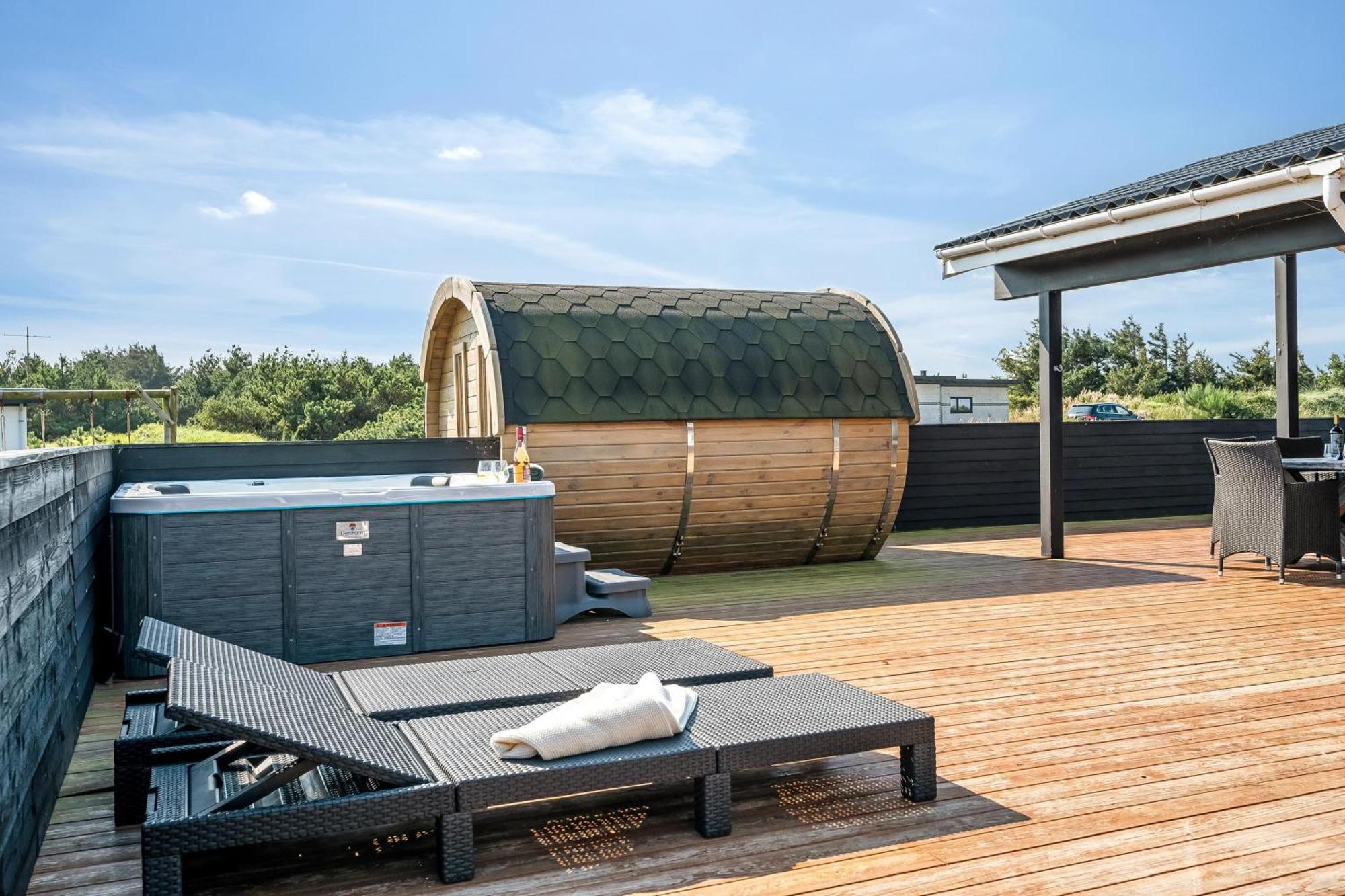 Charming Holiday Home Near The North Sea, With Outdoor Sauna And Outdoor Spa, Ringkøbing Eksteriør billede