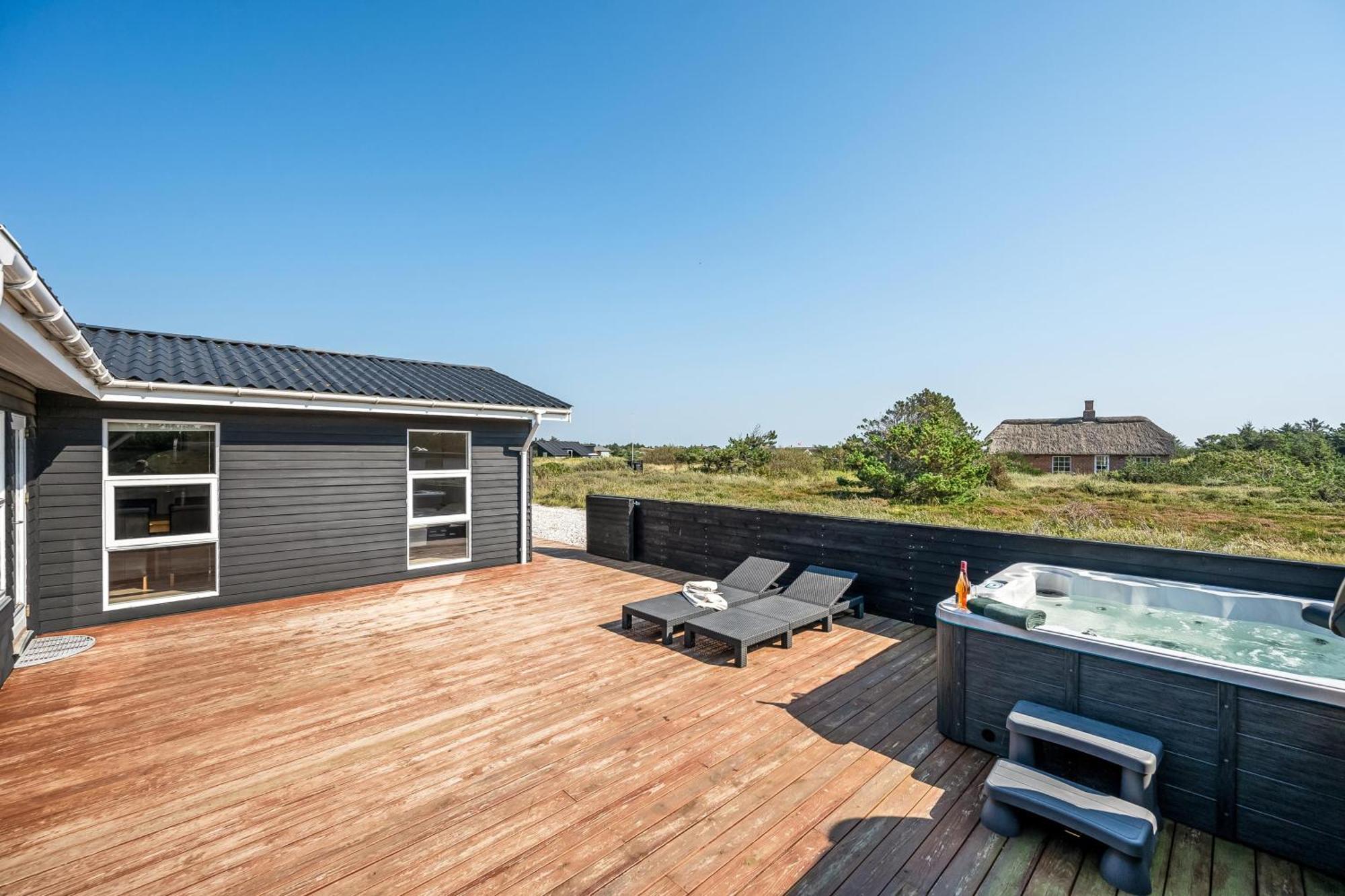 Charming Holiday Home Near The North Sea, With Outdoor Sauna And Outdoor Spa, Ringkøbing Eksteriør billede