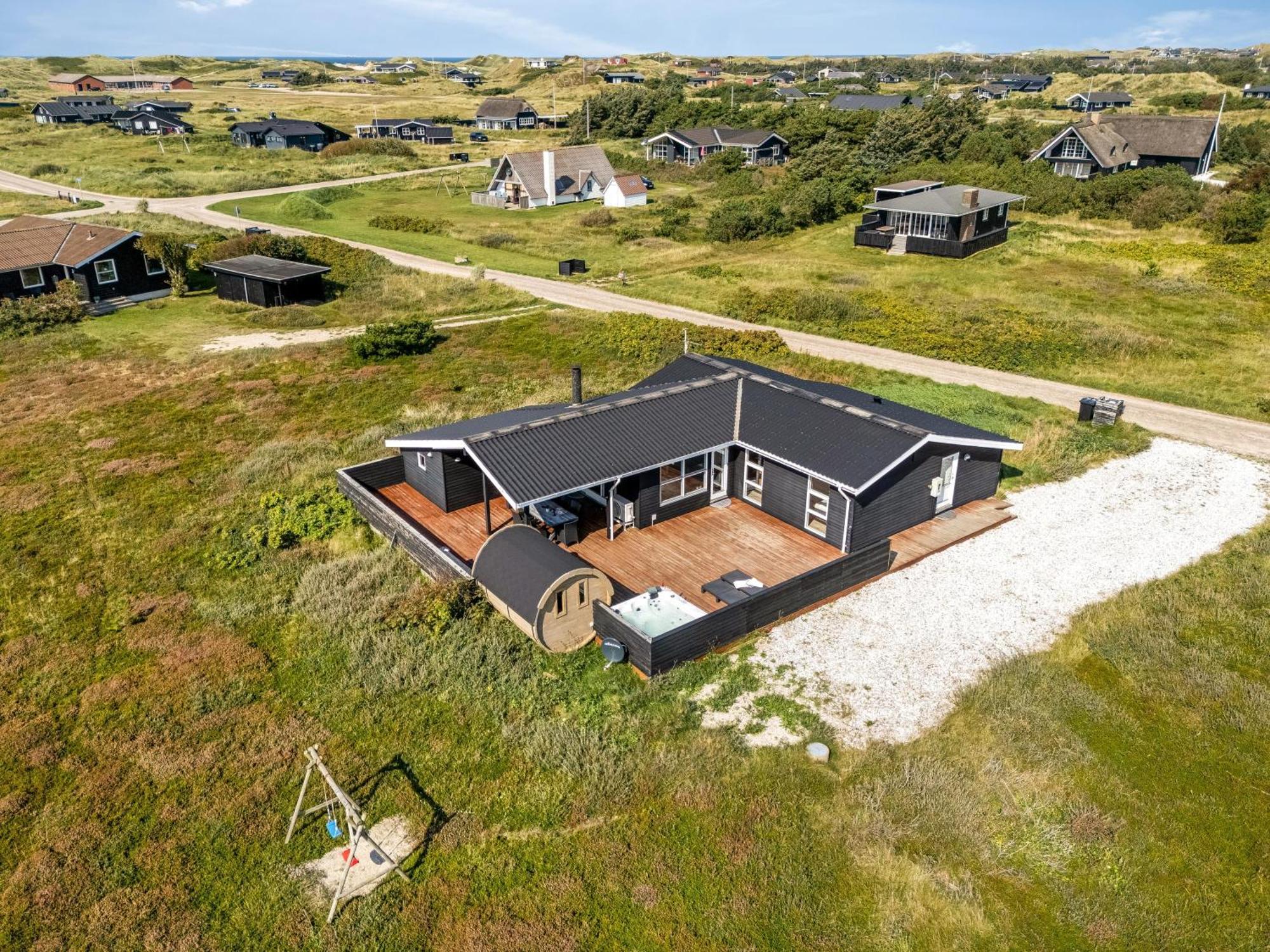 Charming Holiday Home Near The North Sea, With Outdoor Sauna And Outdoor Spa, Ringkøbing Eksteriør billede